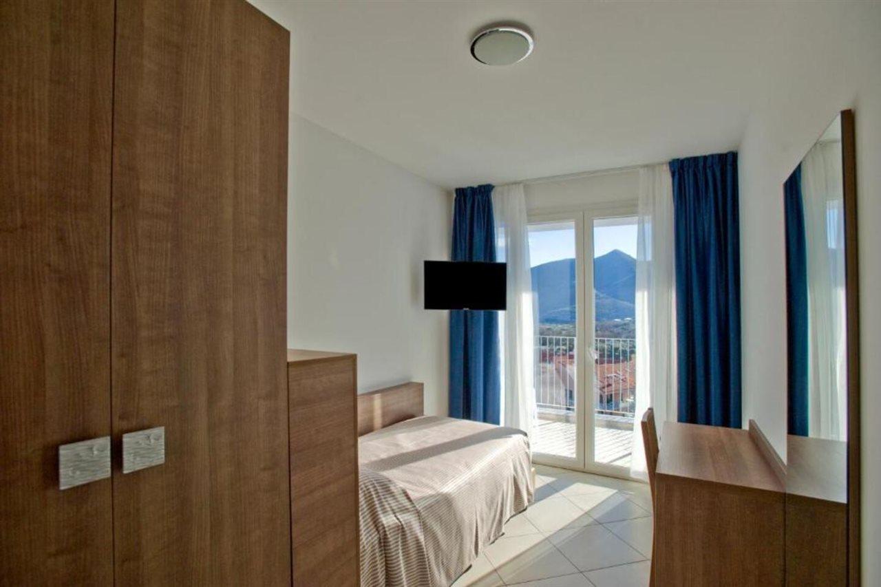 Ai Pozzi Village & 4*