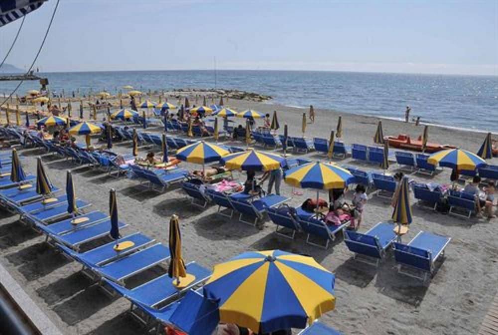 Ai Pozzi Village & 4* Loano
