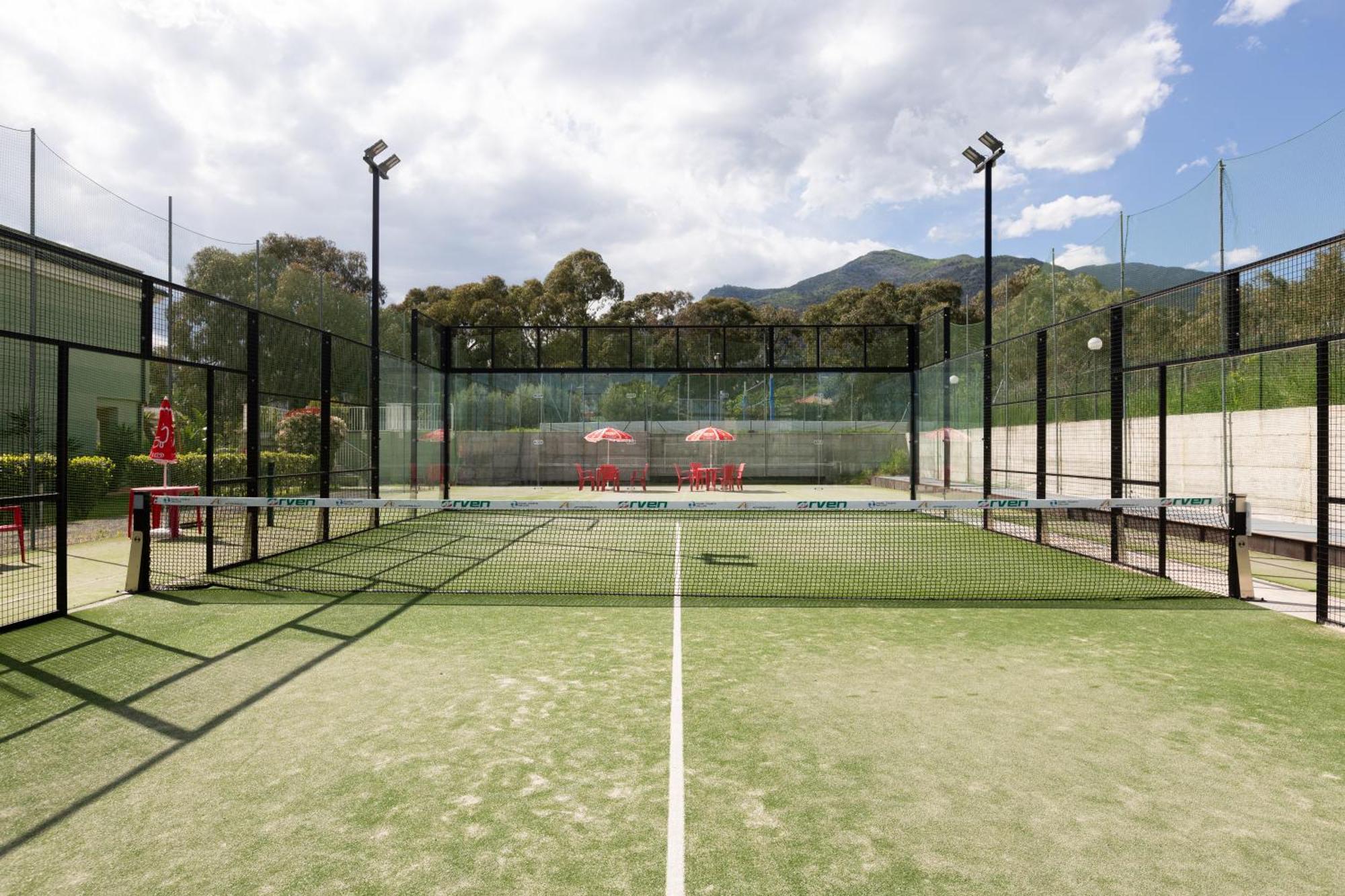 Resort Ai Pozzi Village & 4*