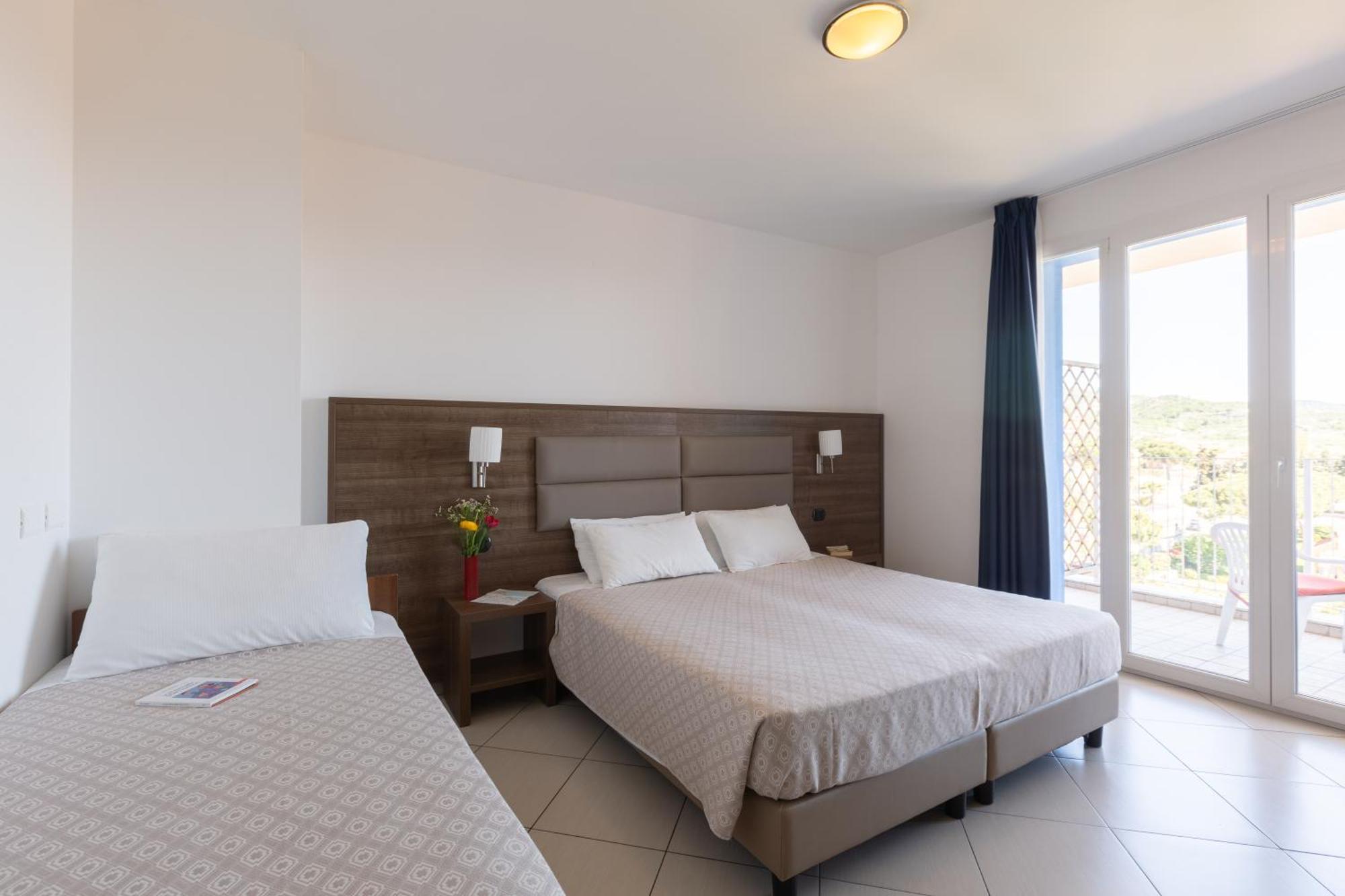 Ai Pozzi Village & 4* Loano