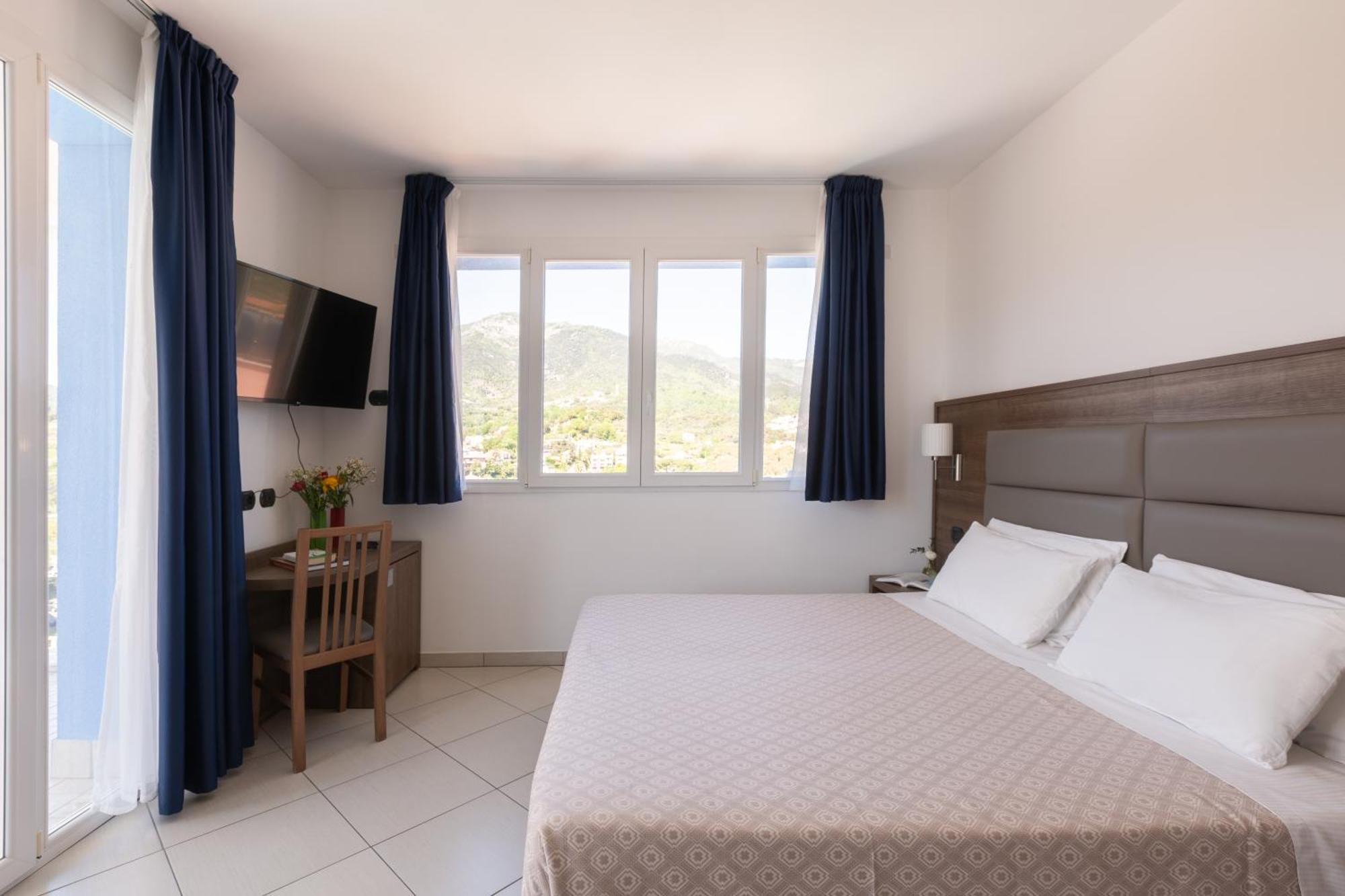 Resort Ai Pozzi Village & 4*